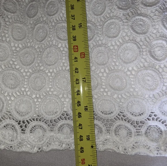 Lilly Pulitzer White Crochet Side Zip Lined Blouse Size Small - Picture 5 of 10